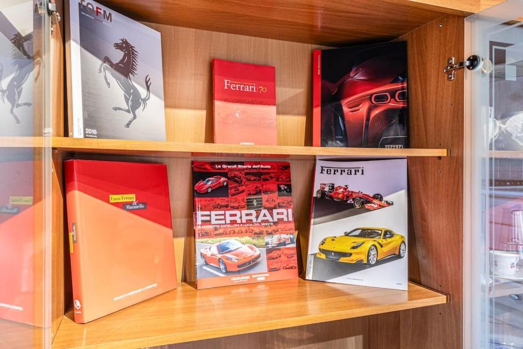 Ferrari Museum & Train Station - Il Cavallino Loft Apartamento